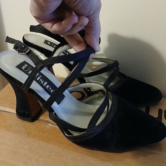 UNLISTED Velvet Black High Heels 5.5 Cuban Strappy sling back Formal Sexy! - Picture 2 of 11